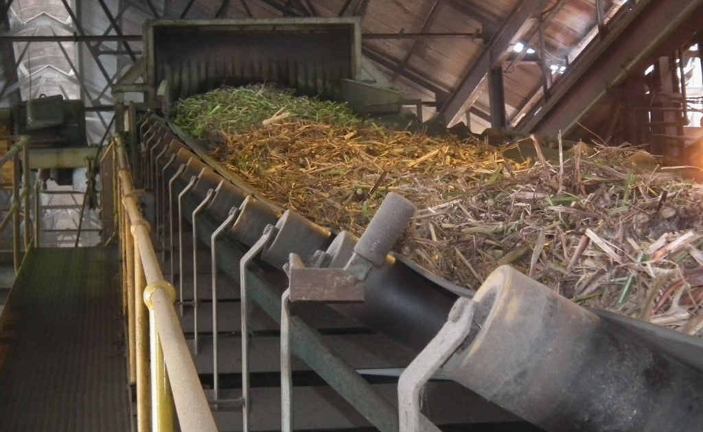 Minority shareholder Mitr Phol of Thailand has made a bid for ownership of Maryborough sugar mill. Minority shareholder Mitr Phol of Thailand has made a bid for ownership of Maryborough sugar mill.
